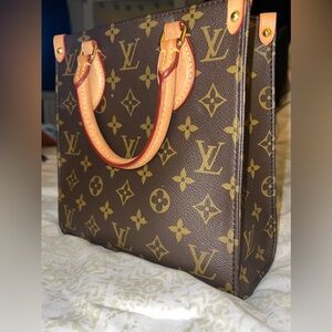 Louis Vuitton Handbag